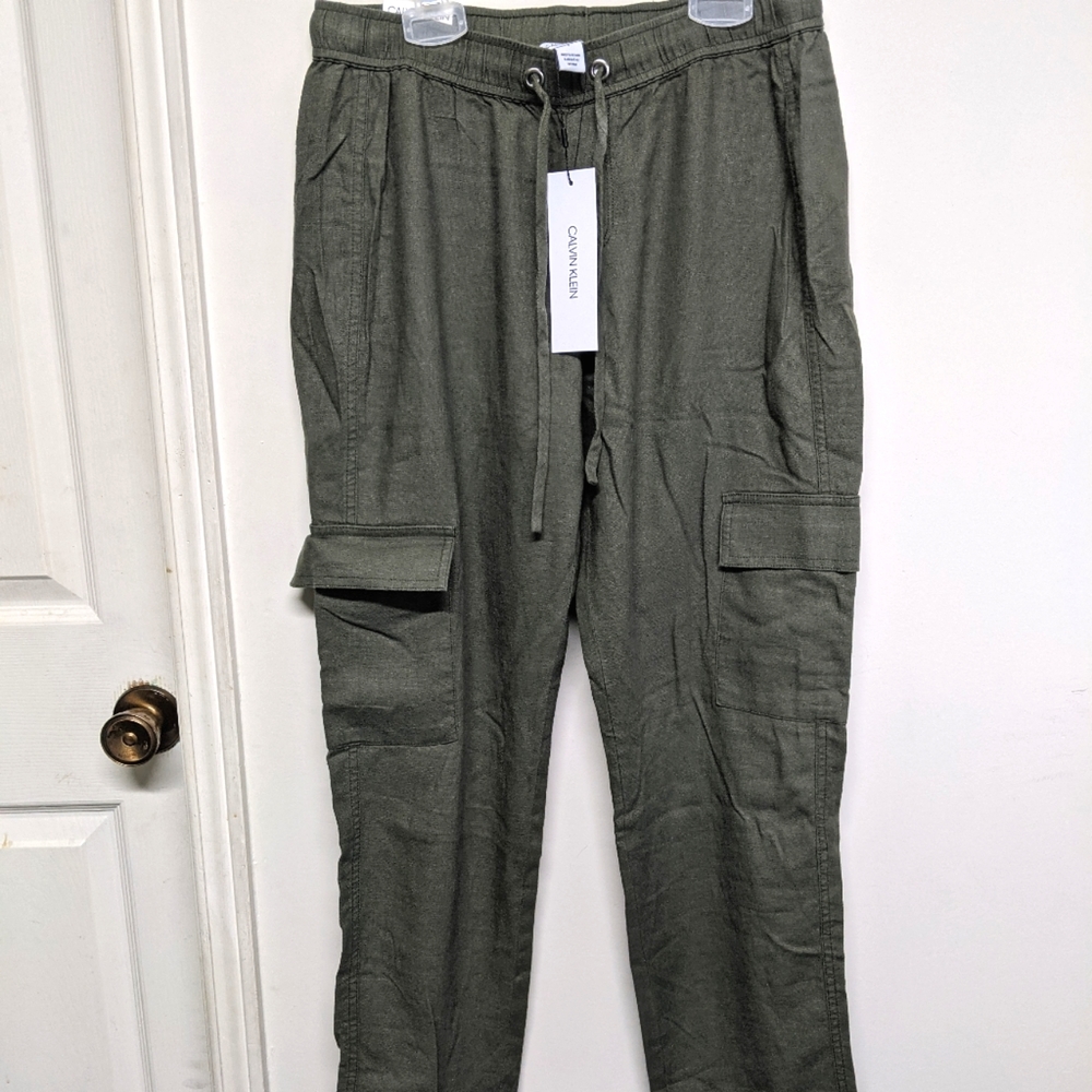 NWT Calvin Klein Cargo Pants